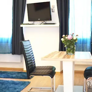 verificați disponibilitatea